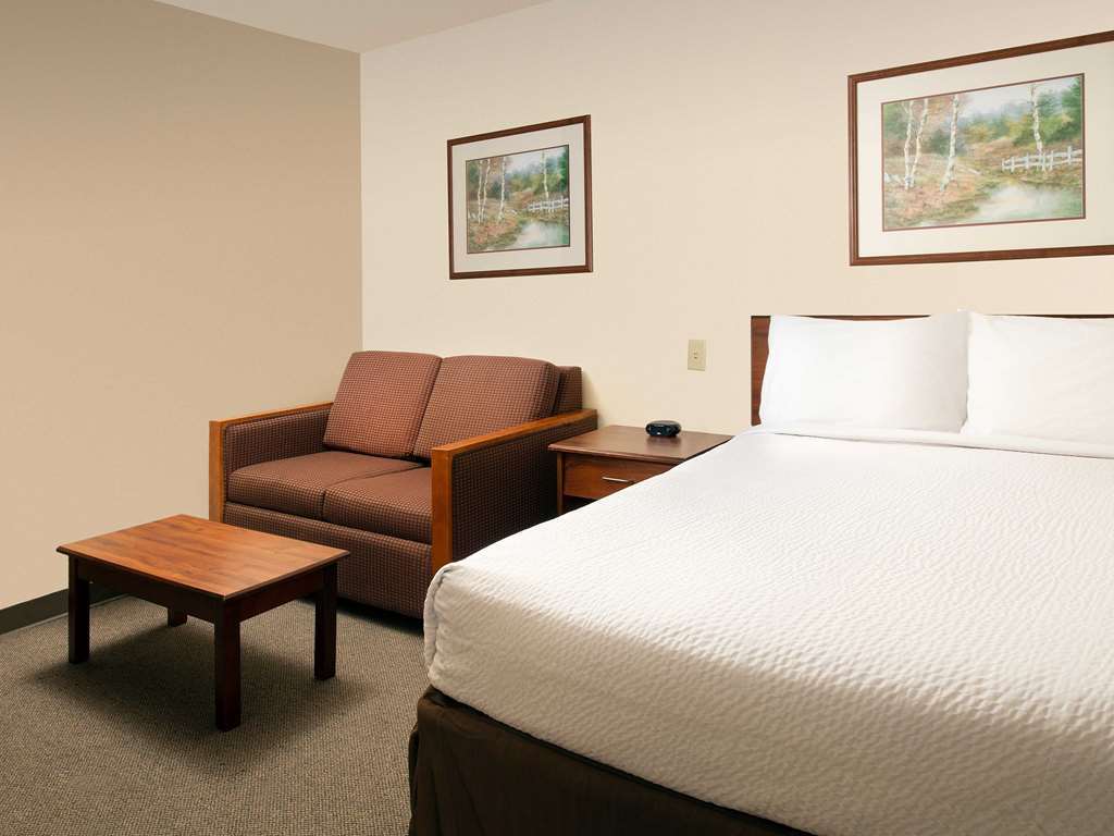 Woodspring Suites Эвансвилл Номер фото